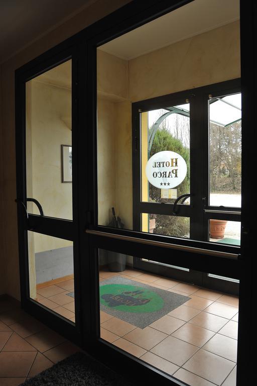 Hotel Parco Castelvetro Piacentino Buitenkant foto
